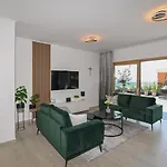 Sea View Deluxe Апартаменты