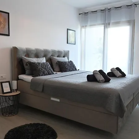 Sea View Deluxe