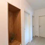 Sea View Deluxe Apartment *