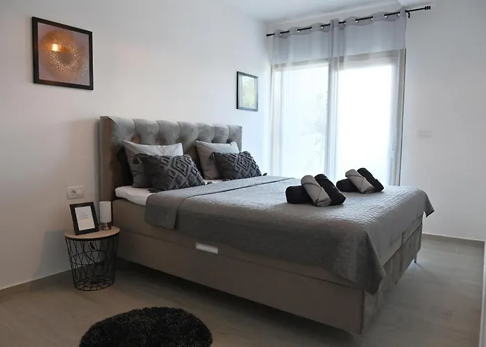 Sea View Deluxe