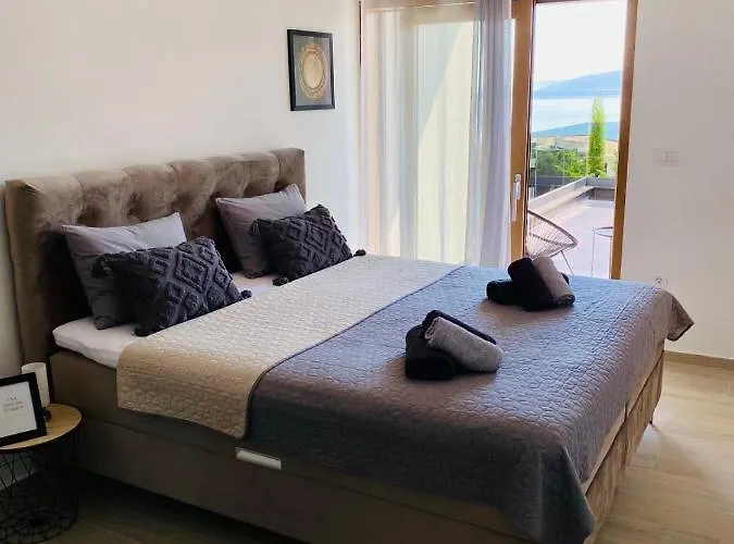 Sea View Deluxe