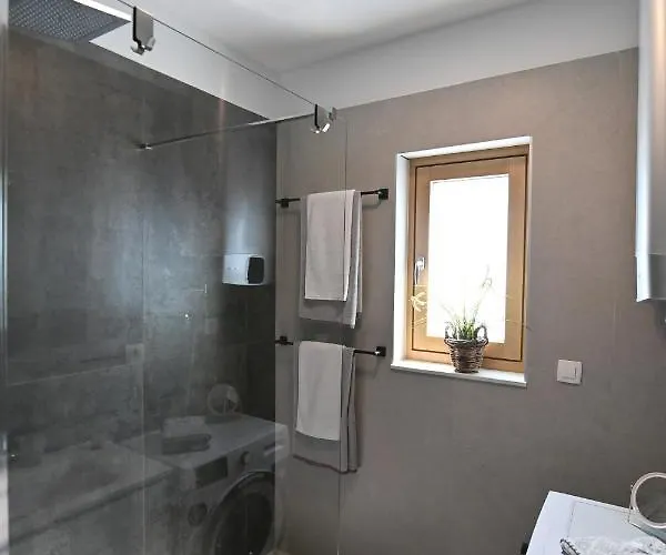 Sea View Deluxe Apartman Rijeka